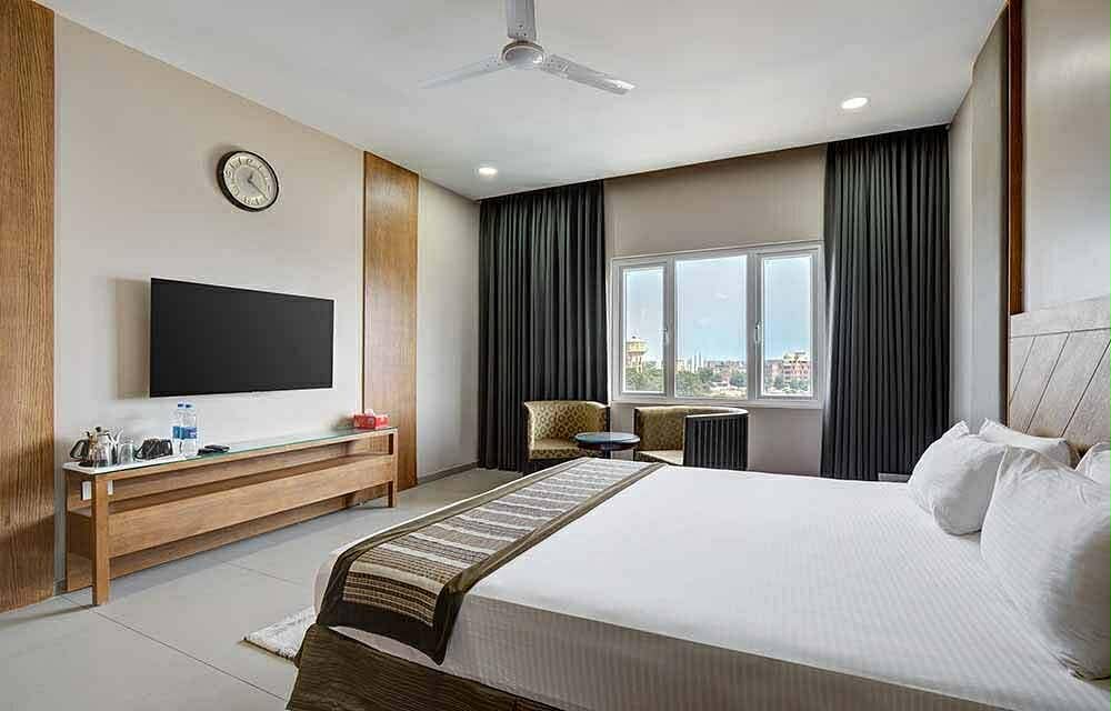 Super Suite